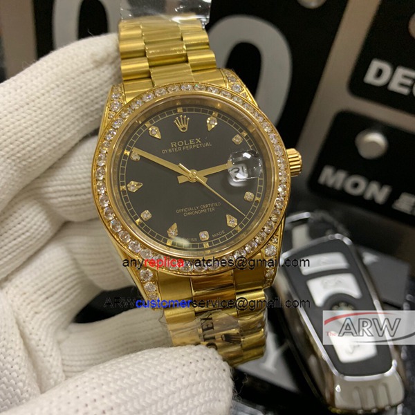 Yellow Gold Rolex Oyster Perpetual Replica Watch 40mm